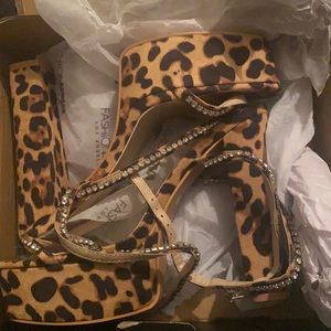 Fashion Nova Cheetah Pumps
